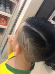 -Mengbaby·萌宝贝儿童理发(保利广场店)