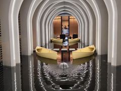 -涨巢·潮玩水疗局