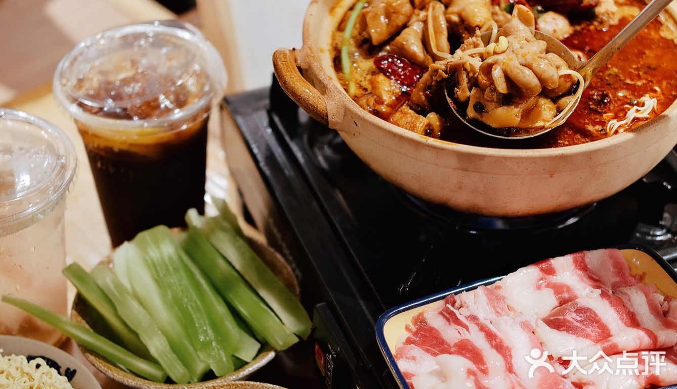 南宁也有敲好吃的肥肠鸡啦/人均才50r‼️