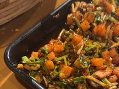 -包整·丝娃娃(一览甲秀楼风景店)