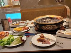 -山焱·炭火自助烤肉(周浦万达店)