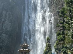 -刘伯温故里景区百丈漈