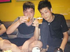 -百威KTV(恒福路店)