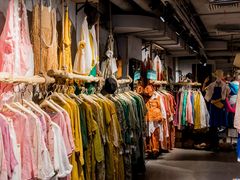 -广州白马服装市场