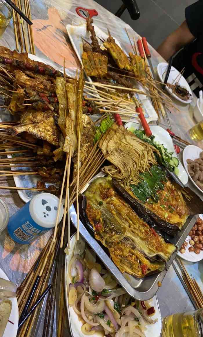 鑫琦海鲜烧烤(昆山店)-"同丰路这家烧烤也开了好多年了!之前就冲着.