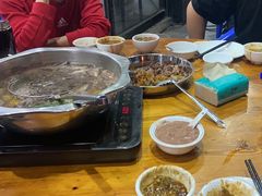 -牛一煲美食(江高店)