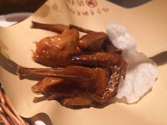 -鸽子侯·家宴·平价海鲜(市图书馆店)