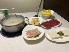 -煲王粤菜餐厅(中侨中心店)