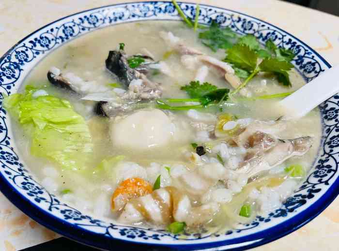 洪阳正宗鱼头粥-"海珠区南洲路南新一街38号,2015年1.