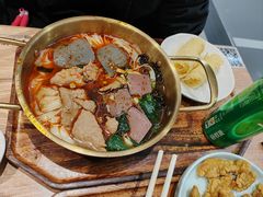 -小满手工粉(上海新世界城店)