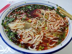 -陆元丰·兰州纯汤牛肉面(自强西路店)