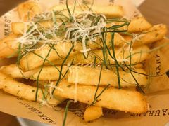 -Mark&Mars Restaurant