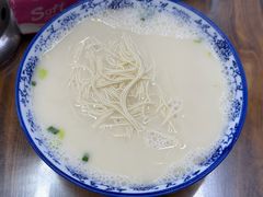 -雪琴面馆富安特色鱼汤面(城中花园店)