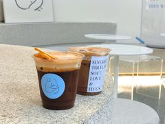 -HUGS coffee(东区店)