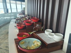 -亚洲国际大酒店·云顶阁旋转自助餐厅