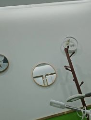 -苗医生专业祛痘·皮肤管理