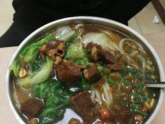 -卓雅桂林米粉