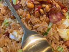 红肠双拼炒饭-聚合鑫东北熏酱熟食麻辣面(长阳店)