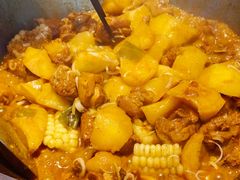 鸡腿排骨锅-山河屯铁锅炖·非遗铁锅炖(华强北店)