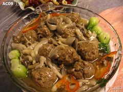 香菇鸡肉丸-长春观斋补堂素菜馆