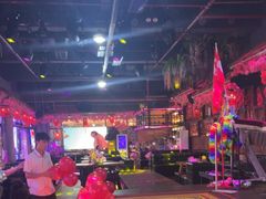 -喜鹊音乐酒馆(西街店)