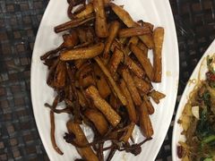 -静之湖湖畔餐厅