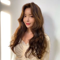 -Miracle集简美发沙龙