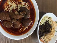 -花市豌杂面(民生路店)