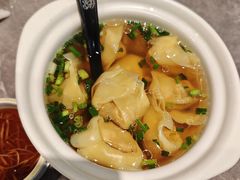 -莱莱小笼·乔艾