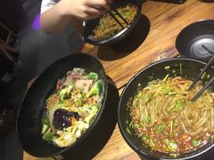 -万记麻辣烫国展总店
