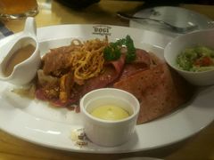 -皇冠自酿啤酒坊(中国红街5号楼店)