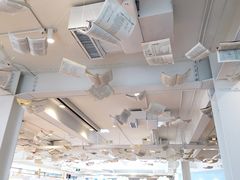 -猫的天空之城概念书店(北戴河蔚蓝海岸店)
