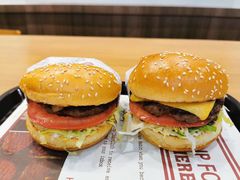 -The Habit Burger Grill 哈比特汉堡(爱琴海店)