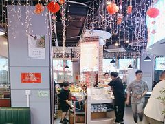 -罗二娘·鲜切牛自助火锅(罗湖东门步行街店)