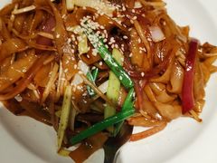 干炒牛河-汤城小厨•粤菜•靓汤(西直门凯德MALL店)