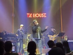 -TZ House音乐现场(来福士中心店)