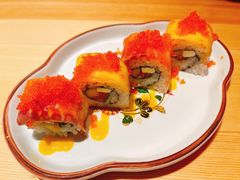 香芒三文鱼卷-隐月· 㐂和食屋(芝罘万达公馆店)