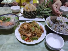 -亚龙湾亚泰商业街