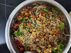 -周良天山牛杂城(天山路总店)