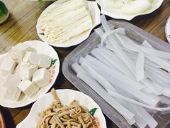 -木萨火锅店(开鲁路店)