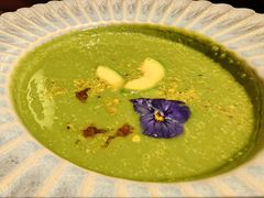 牛油果与西兰花奶油果蔬汤-格鲁·秀色Georgia’s Feast
