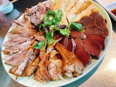 卤狮头鹅七拼-潮界(LU·ONE凯德晶萃广场店)