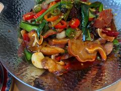 -关东小磨东北菜(上海长风大悦城店)
