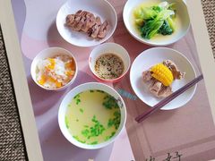 -爱月宝月嫂·育儿嫂