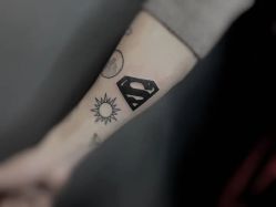 -刺客纹画纹身·洗纹身·穿孔饰品