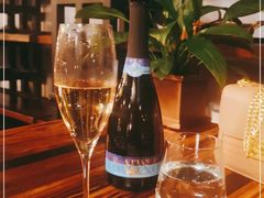 莫斯卡托白葡萄气泡水-SMOKI & CO(五大道店)