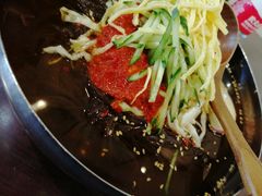 -服务大楼冷面(延大店)