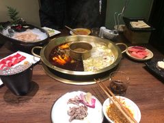 -佬土鹅肠火锅(解放路店)