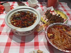-辣小鲜·南昌大排档(船山路店)