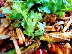 -小杨翘脚牛肉